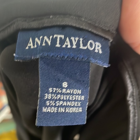 Ann Taylor Black Rayon Blend Skirt Sz 6 - Picture 6 of 7